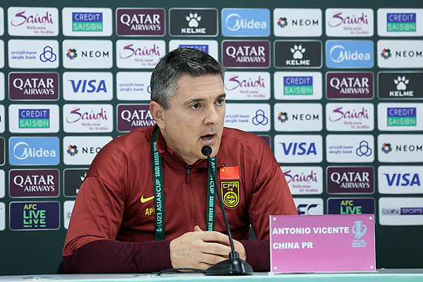 篮球-U23国足主帅安东尼奥表态：明天我们会努力让特别的事发生