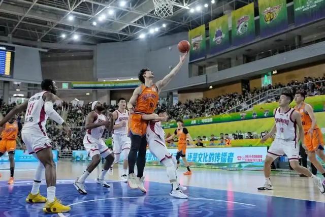 网球-28分大胜！上海2-0晋级CBA四强，季后赛格局初显